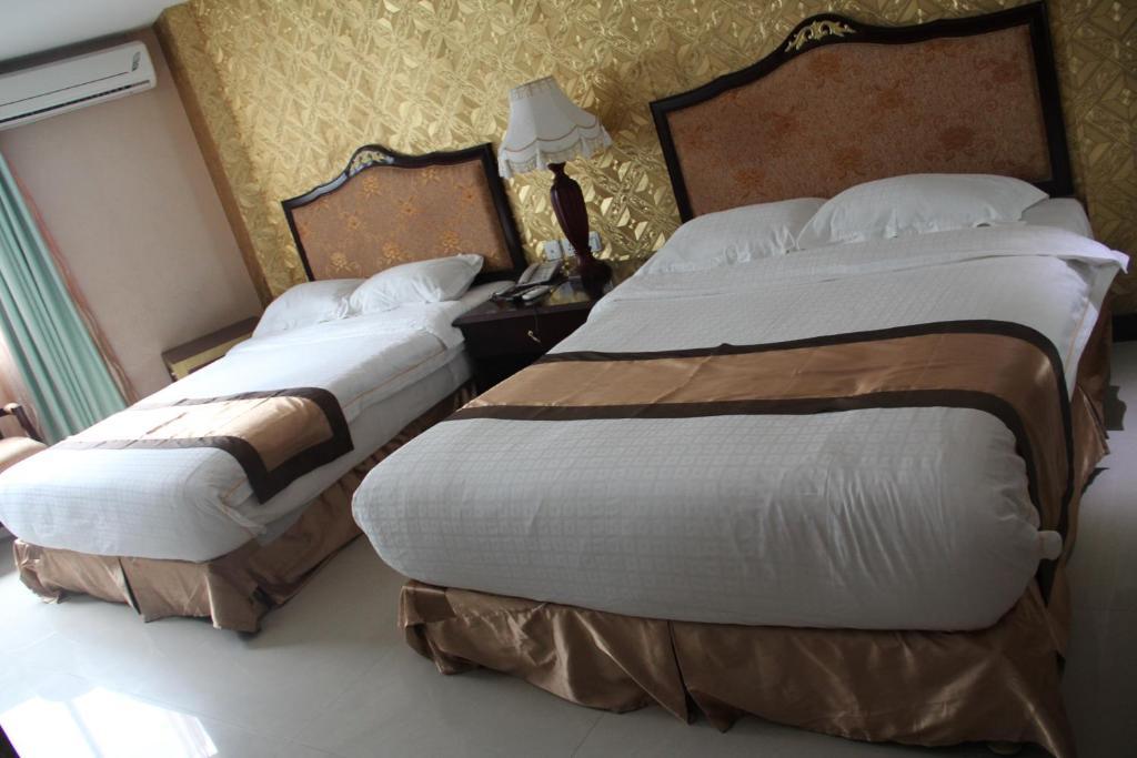 The Privi Suites Pattaya Exterior photo