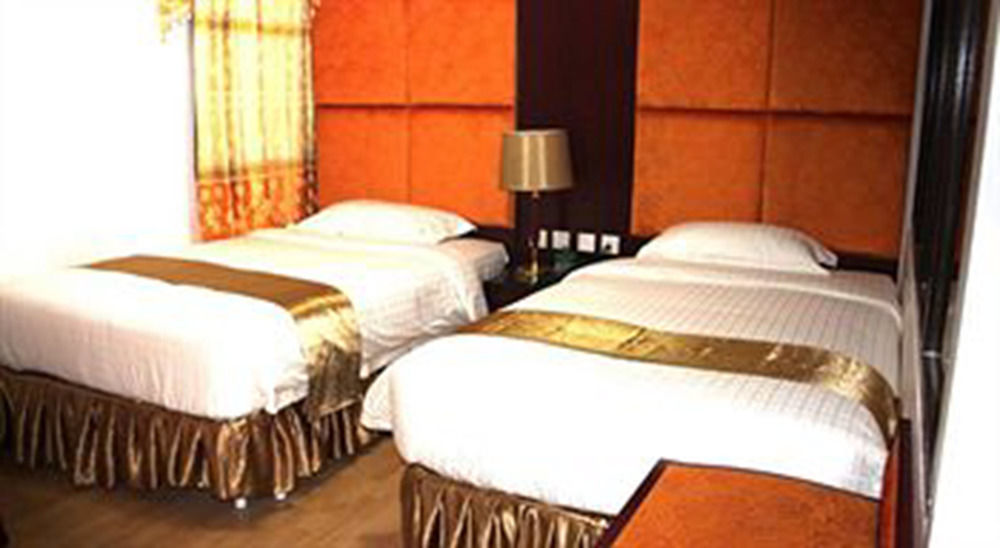 The Privi Suites Pattaya Exterior photo