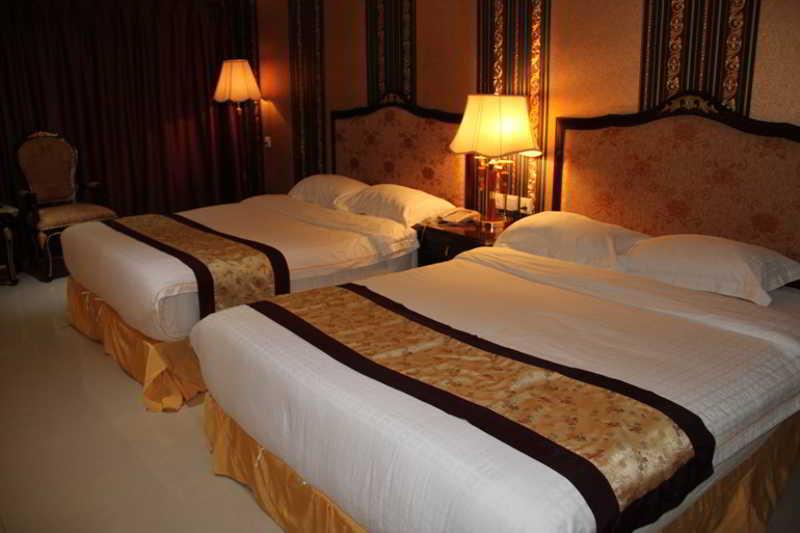 The Privi Suites Pattaya Exterior photo